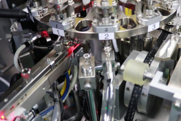 多機能テーピングマシンNCT-5100シリーズ｜製品情報｜ワイエイシイ